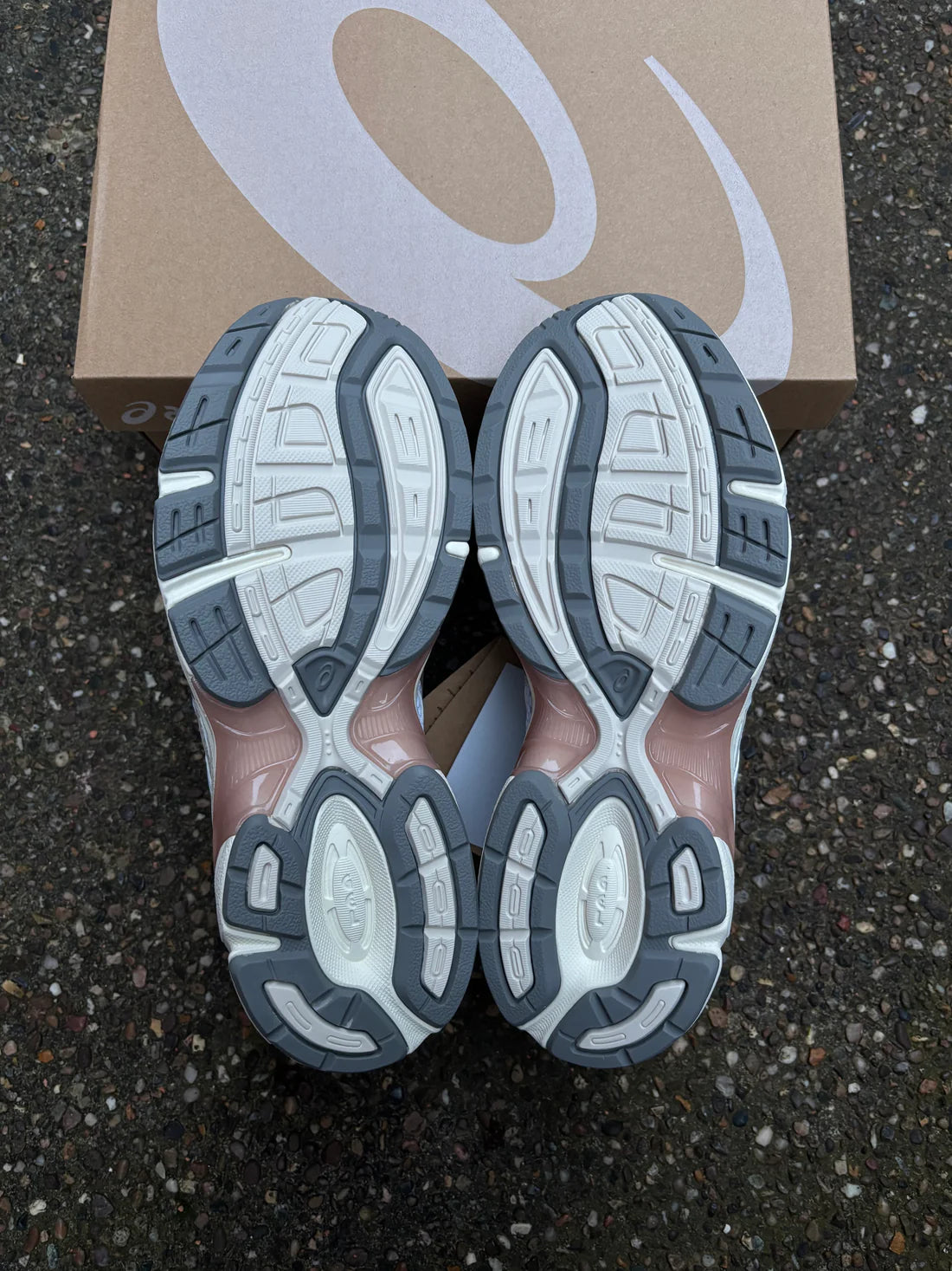 ASICS GEL 1130 White/Clay Grey