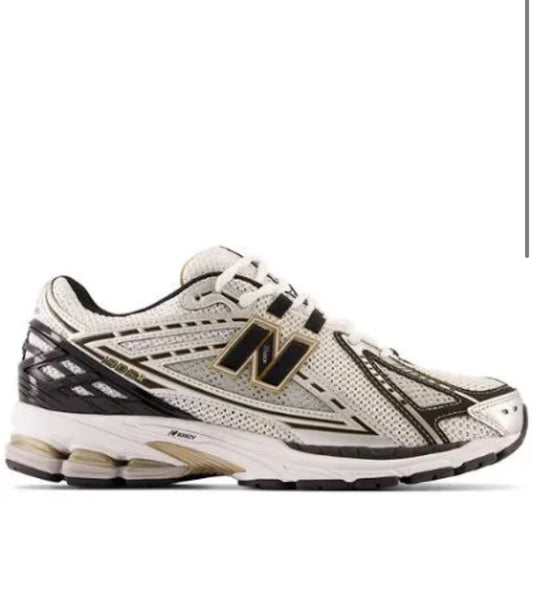 NEW BALANCE NBLS 1906R METALLIC GOLD