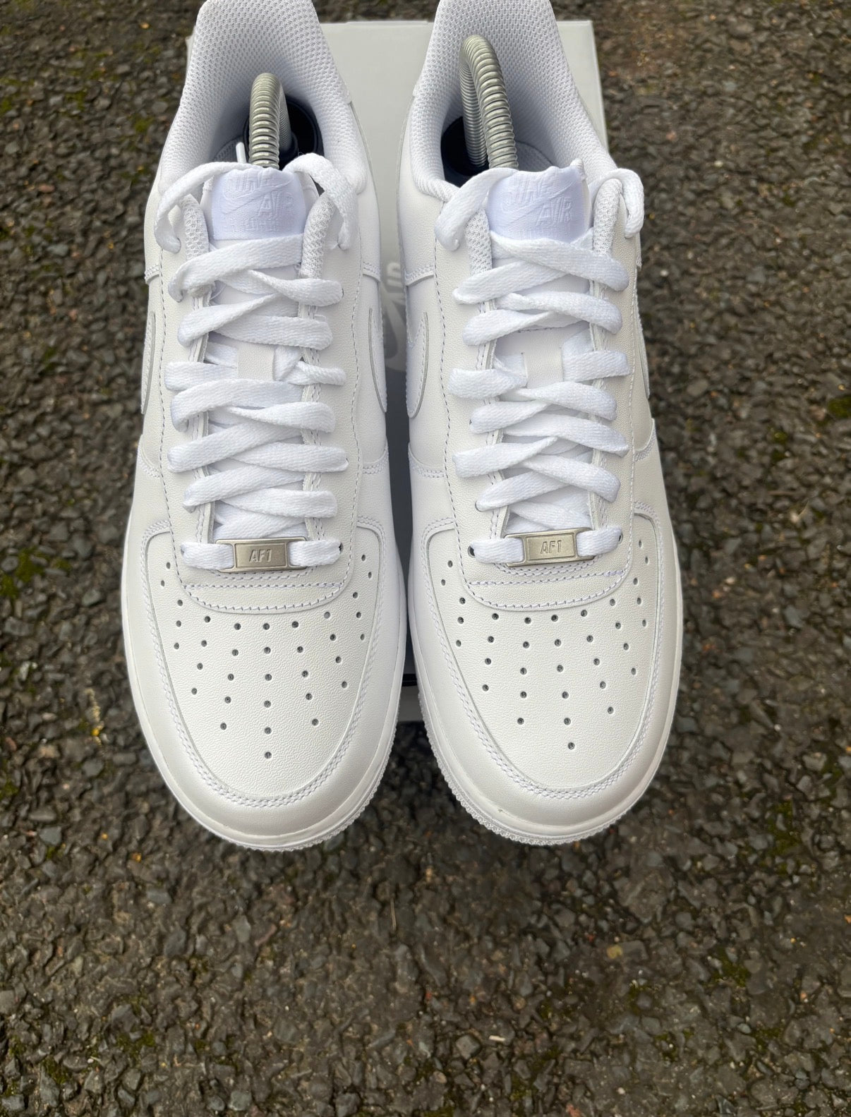 NIKE AIR FORCE 1 LOW WHITE