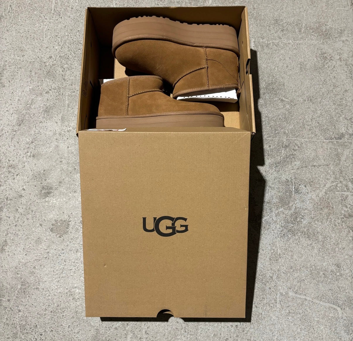 UGG PLATFORM ULTRA MINI CHESTNUT