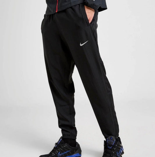 NIKE BLACK CHALLENGER JOGGERS.